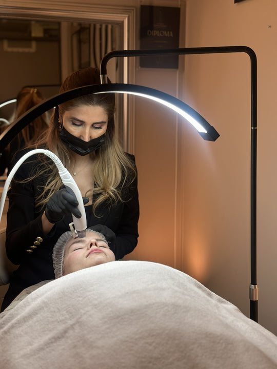 Hudbehandling hos Sacha Aesthetic Clinic