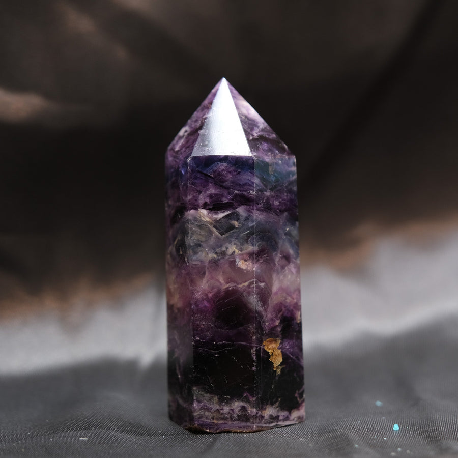 Fluoritt krystal 7 cm - Sacha Hudpleie
