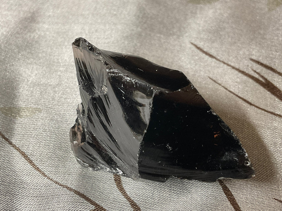 Obsidian Råkrystall 3-4cm - Sacha Hudpleie
