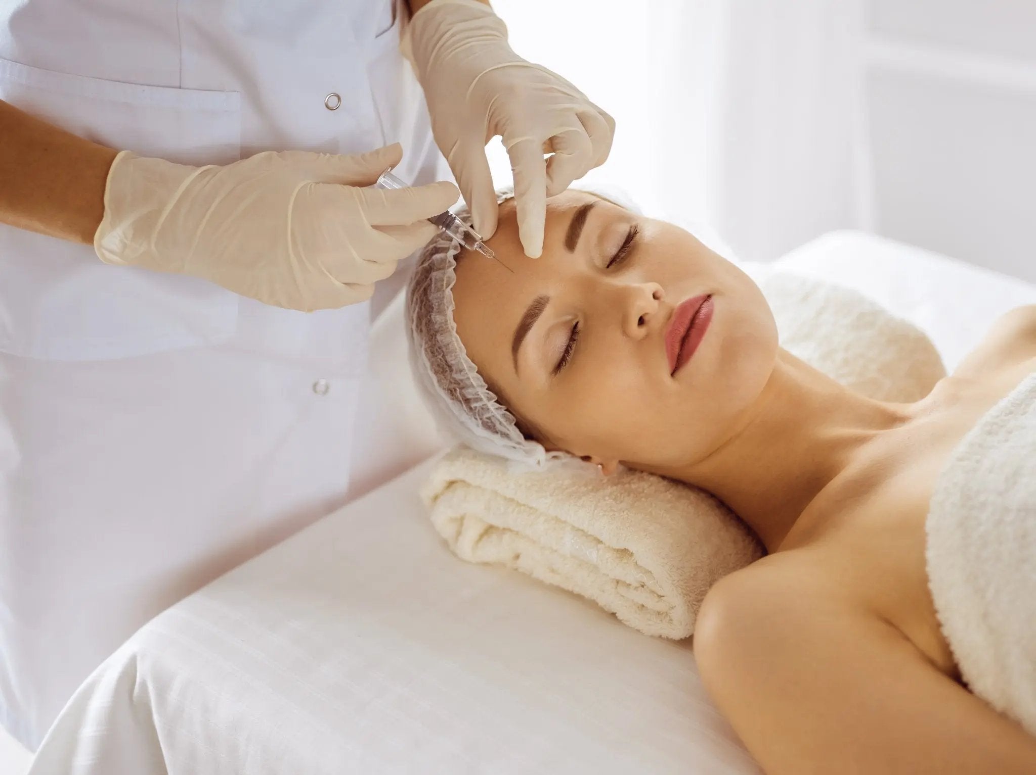 PRP: Ansikt m/ microneedling - Sacha Hudpleie