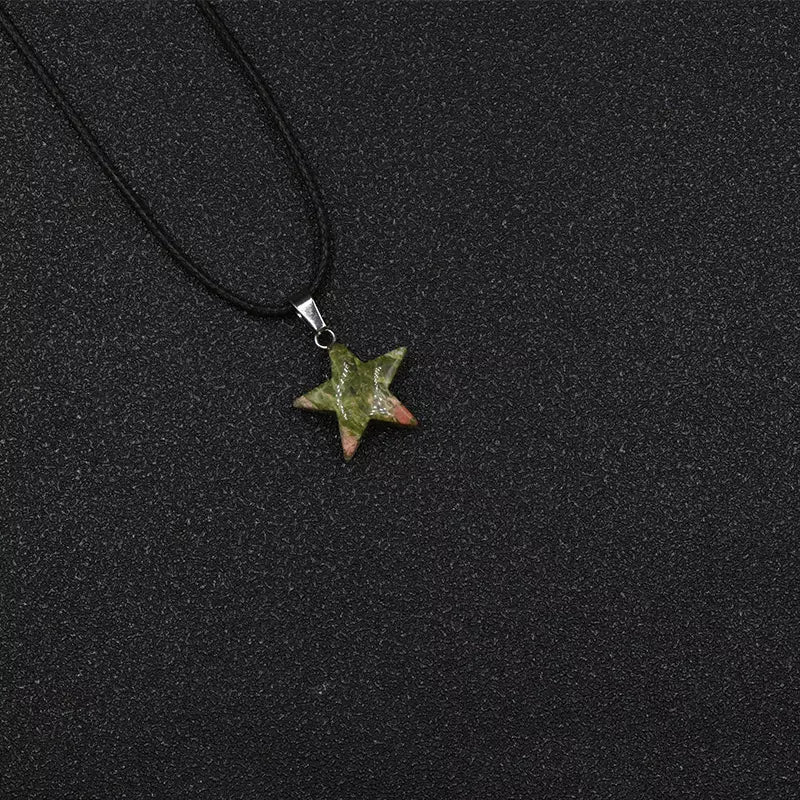 Stjerne formet krystall smykke - Sacha Hudpleie